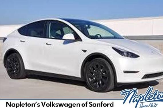 TESLA MODEL Y 2022 7SAYGDEE2NA013609 image
